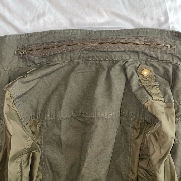 ❗️SOLD❗️Green Utility Jacket - Picture 5 of 5